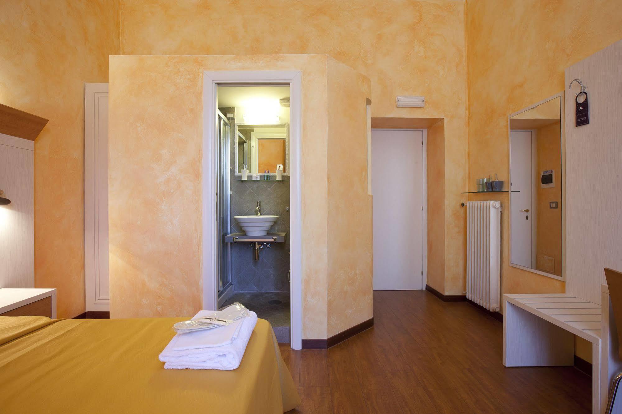Dem Guesthouse โรม ภายนอก รูปภาพ
